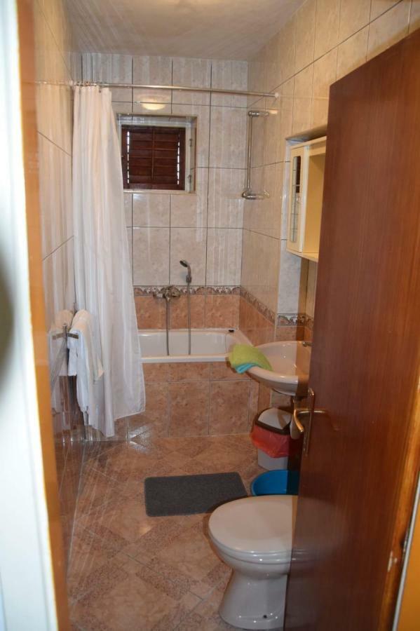 Apartman Linda 바스카보다 외부 사진